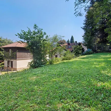 Residenza Ai Noci Lanzo dʼIntelvi